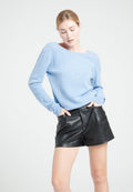 Pull décolleté V dans le dos femme en cachemire bleu ciel - MIA 7 Studio Cashmere8